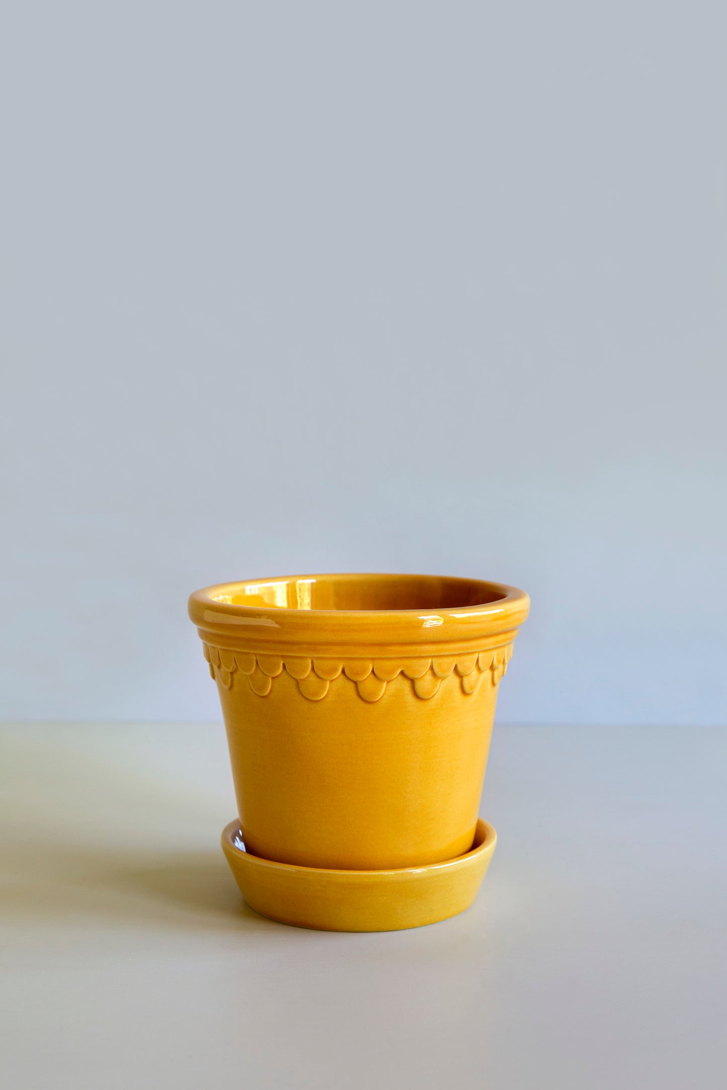 Københavner (Copenhagen) Glazed Pot & Saucer - Amber Yellow