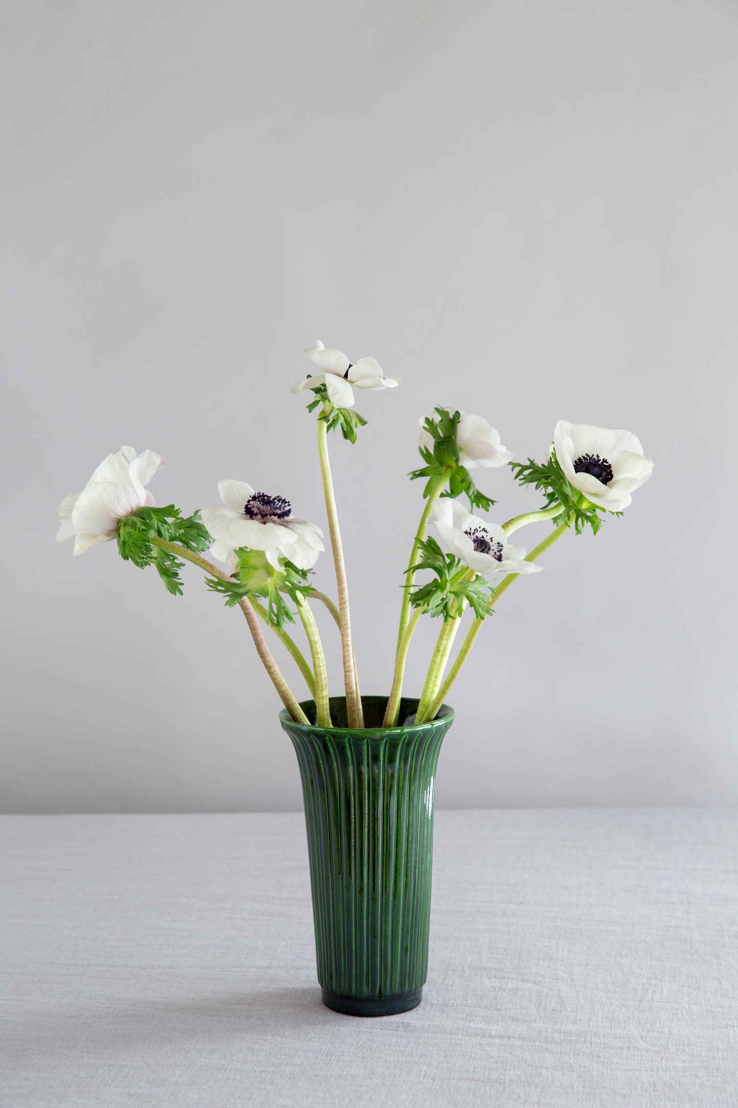Daisy Glazed Vase - Emerald Green