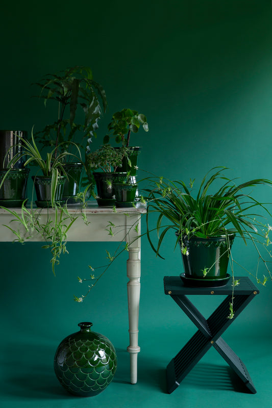 Københavner (Copenhagen) Glazed Pot & Saucer - Emerald Green