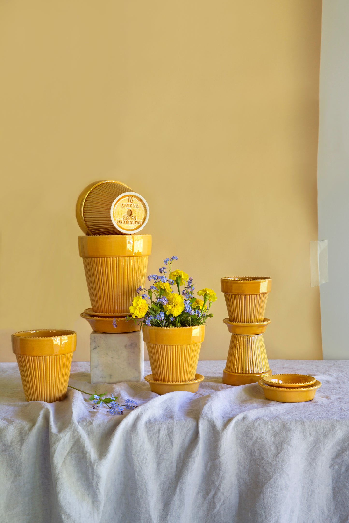 Simona Glazed Pot & Saucer - Amber Yellow